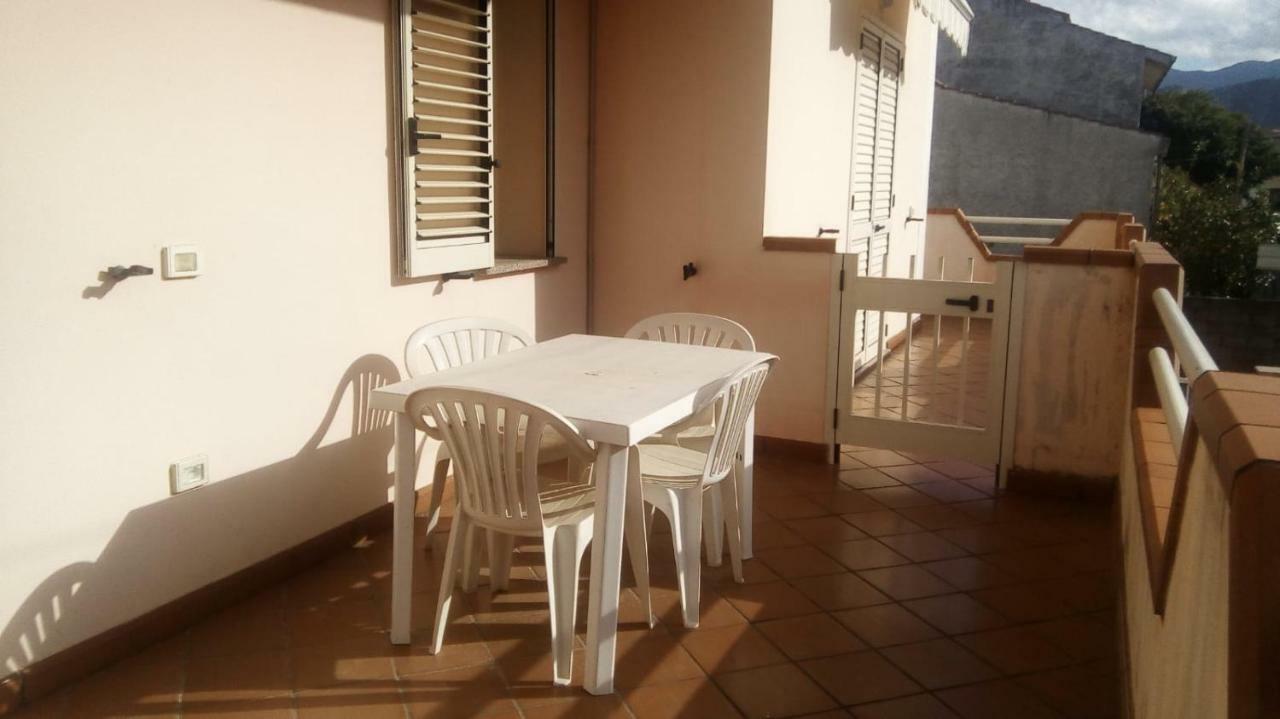Villa Mary Fluminimaggiore Exterior foto